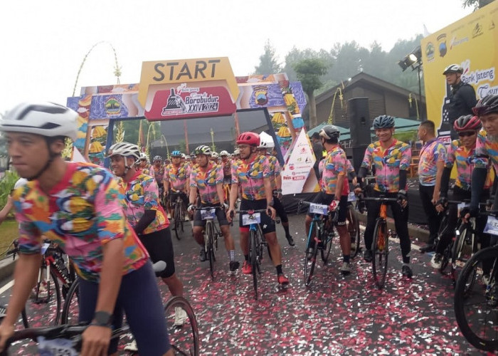 400 Pesepeda Lokal dan Manca Meriahkan Tour De Borobududur XXIV 