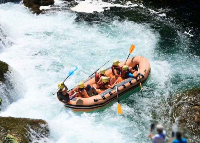 Perbedaan Rafting di Sungai Progo dengan Sungai Elo, Wisata Air yang Siap Memacu Adrenalinmu 