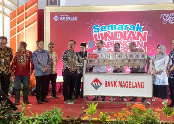  Bank Magelang Beri Apresiasi Nasabah Paling Loyal Sejak 1996