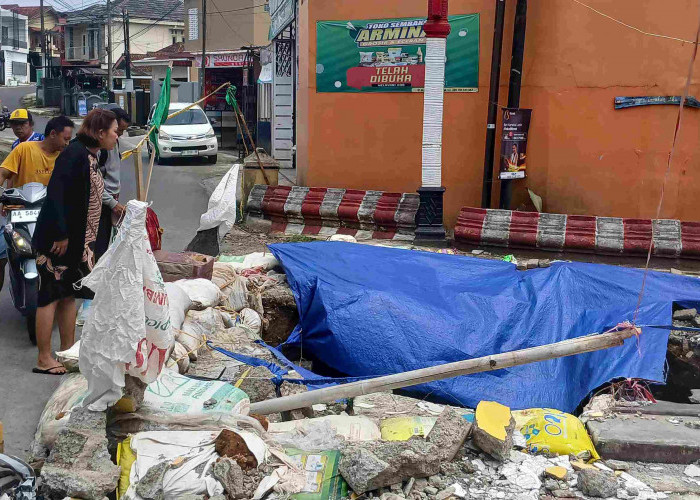 Sinkhole di Mlipak Wonosobo Membahayakan, DPUPR Siapkan Dana Rp300 Juta