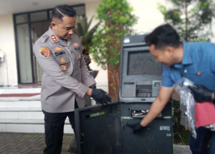 Terlilit Utang, Karyawan BUMD Nekat Coba Bobol ATM di Temanggung, Gagal Ambil Uang
