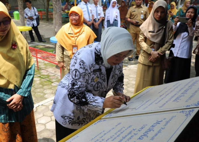 Bupati Purworejo Resmikan Musala Nurul Huda, Ajak Siswa SMK Pancasila 1 Tingkatkan Keimanan