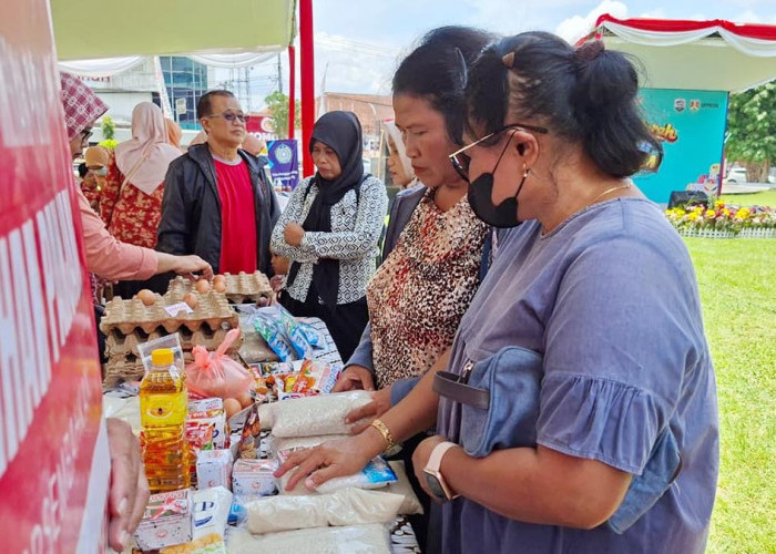 Beras Ludes Tiga Jam, Ribuan Warga Serbu Pasar Murah Alun-alun Kota Magelang