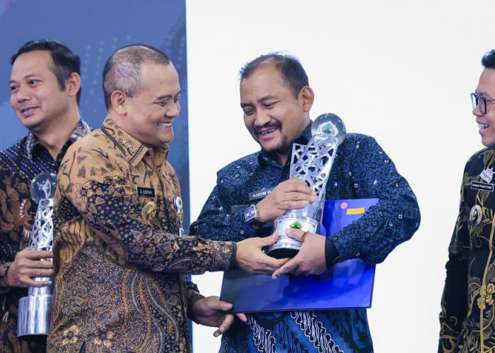 Cetak Rekor 10 Tahun, Investasi Jateng Era Ahmad Luthfi Tembus Rp88,5 Triliun