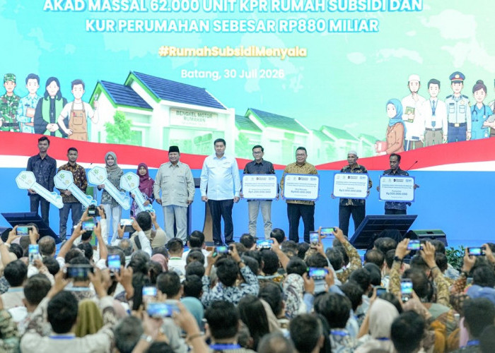 Presiden Prabowo Pimpin Akad Massal 62 Ribu Debitur KPR FLPP, BRI Perkuat Peran sebagai Penggerak Ekonomi Kera