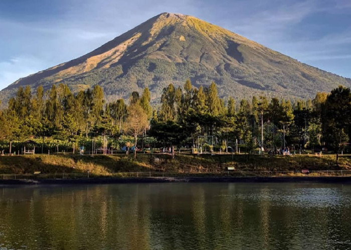 Embung Kledung: Mirip Gunung Fuji yang Mempesona Ala Indonesia yang Wajib Kamu Kunjungi