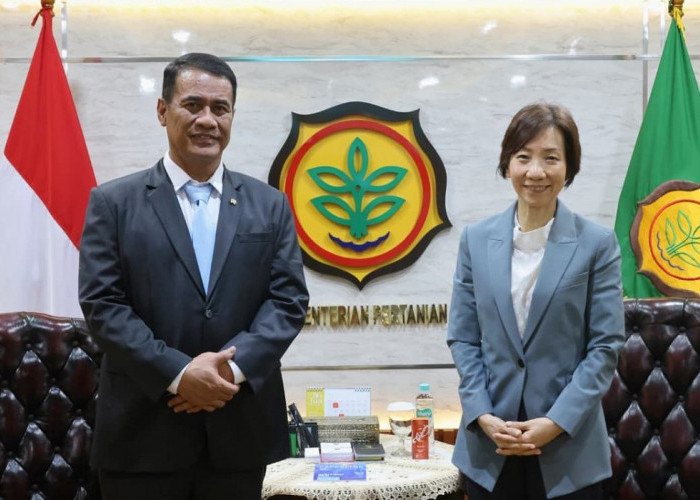 Stok Nasional Tembus 5,1 Juta Ton, Mentan Amran Tawarkan Ekspor 10 Ribu Ton Beras ke Singapura