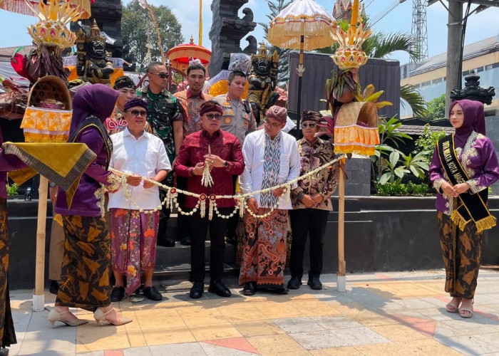Pura Jagat Natha Resmi Berdiri di Alun-Alun Kota Magelang, Simbol Toleransi Umat Beragama