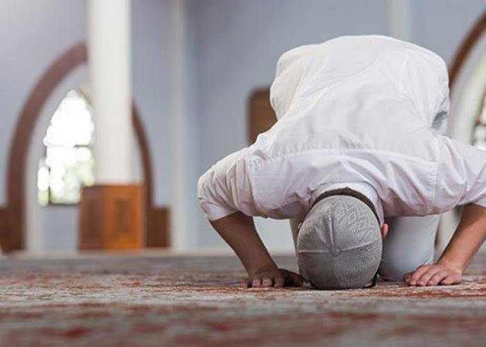 Cara Membatalkan Shalat Sunnah Ketika Iqamah Dikumandangkan