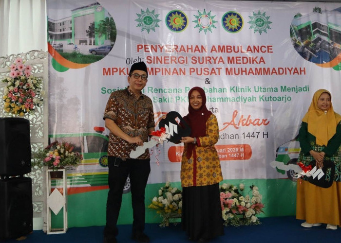 PKU Muhammadiyah Kutoarjo Terima Ambulans dari SSM PP Muhammadiyah, Siap Transformasi Jadi RS Tipe D