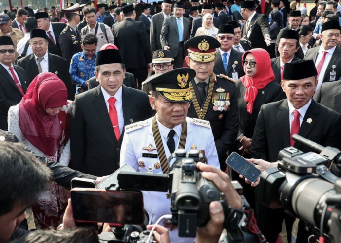 Pimpin Upacara HUT Ke-81 RI, Gubernur Ahmad Luthfi Wujudkan Kesejahteraan Rakyat Jawa Tengah