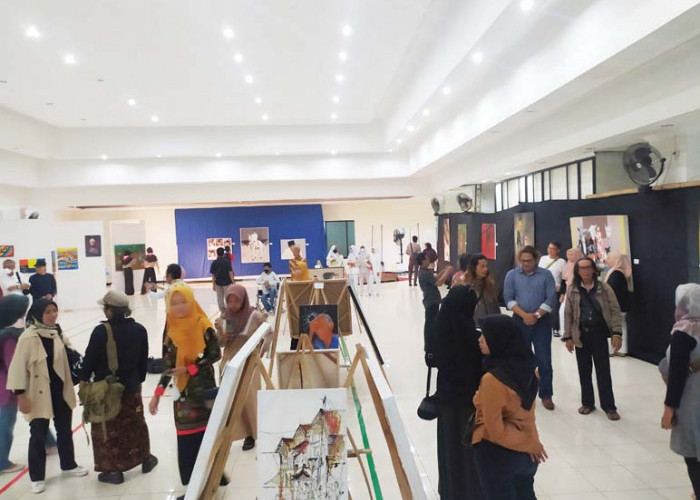 Puluhan Perupa SMA di Purworejo Gelar Pameran Lukisan Merdeka di Matamu