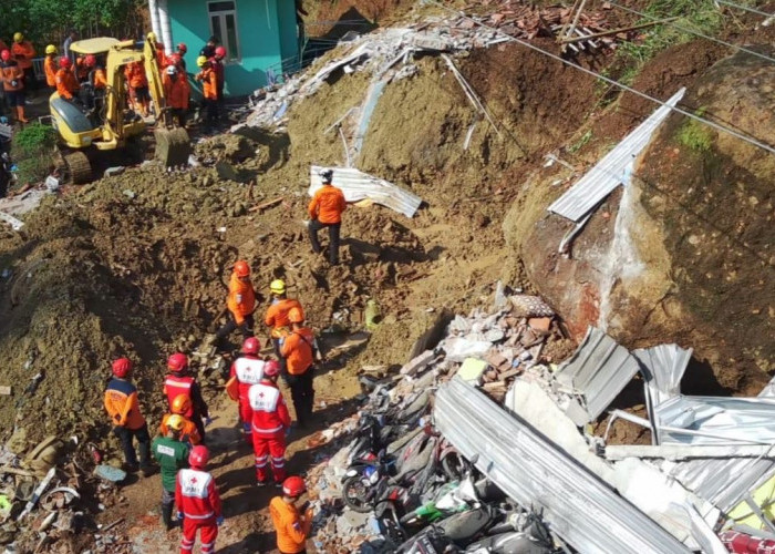 Tebing Longsor di Bruno Purworejo, Empat Warga Tewas Tertimpa Batu Raksasa