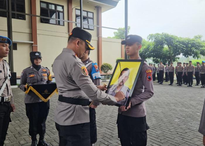 Langgar Aturan Berat, Bripka Polsek Pringsurat Temanggung Resmi Dipecat dari Polri