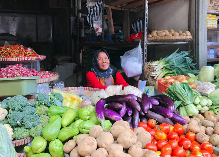 Pasokan Seret Akibat Kemarau, Harga Sayuran di Pasar Rejowinangun Kota Magelang Melonjak
