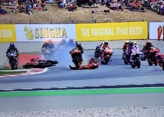 Ngeri! Pembalap Terlindas Hingga Crash Beruntun di MotoGP Catalunya