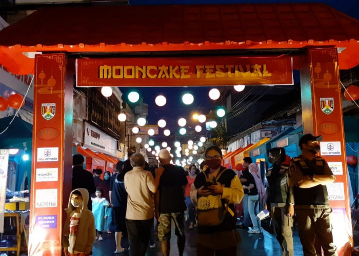 Festival Kue Bulan Sukses Angkat UMKM Kota Magelang