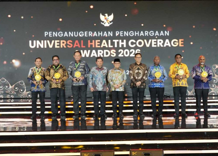 Komitmen JKN Terjaga, Kota Magelang Terima UHC Awards 2026