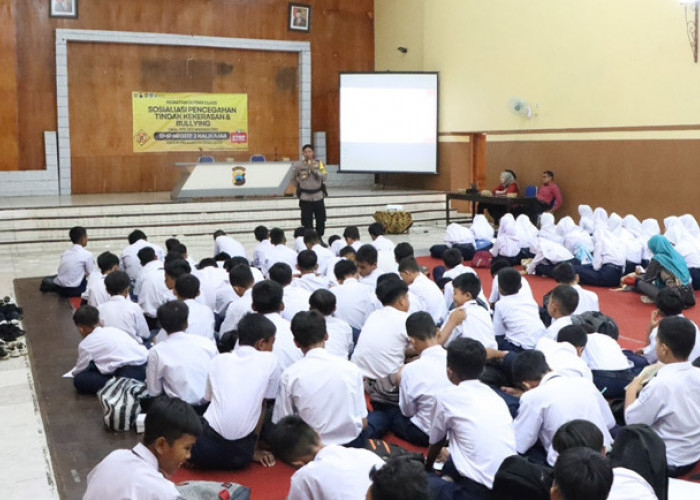 Cegah Perundungan, Ratusan Pelajar SMP Ikuti Sosialisasi di Polres Wonosobo