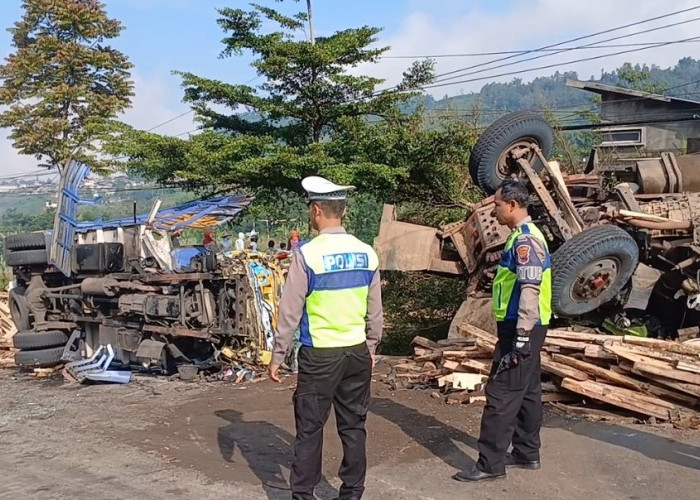 Kecelakaan Beruntun 5 Kendaraan di Jalur Parakan-Kertek Wonosobo, 1 Meninggal Dunia