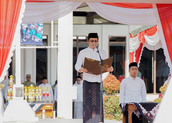 Bupati Magelang Tantang Santri Tak Hanya Jago Ngaji, tapi Juga Tangkal Hoaks dan Mandiri Ekonomi