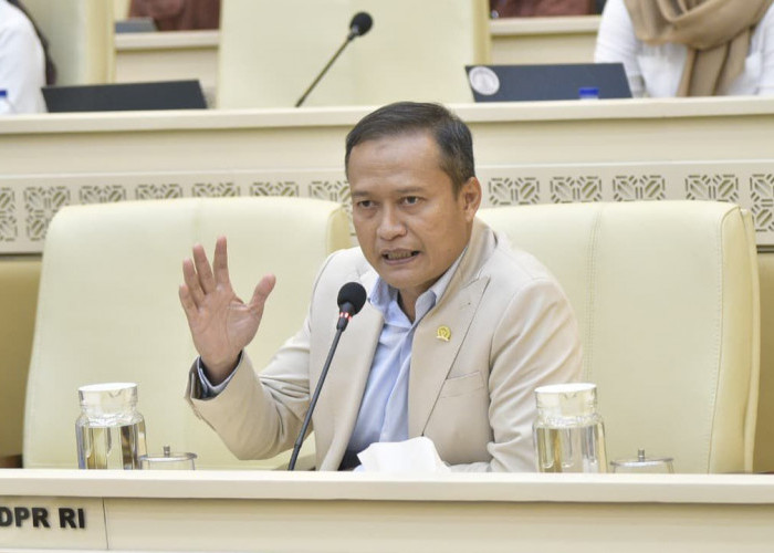 Menguasai Tanpa Menaklukkan Catatan dari Malam ketika Garuda Belajar Berani