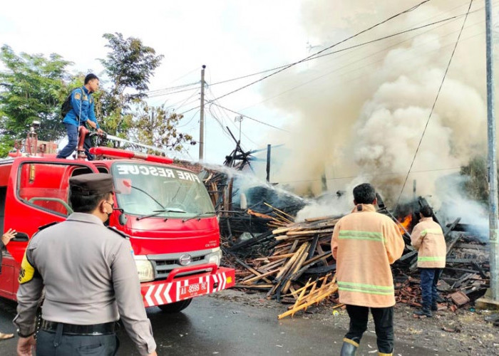 Tiga Insiden Kebakaran Terjadi dalam Sehari