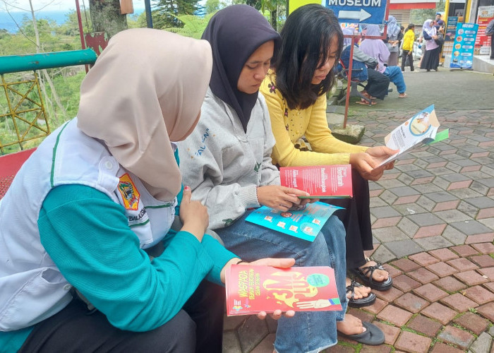 Tim Kesehatan dan Promosi Kesehatan Kabupaten Magelang Siaga di Ketep Pass