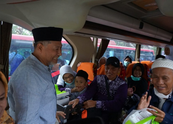 Pj Bupati Sambut Kepulangan 660 Jamaah Haji Asal Temanggung di Pendopo Pengayoman
