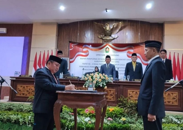 Untung Haryanto Dilantik Jadi PAW Anggota DPRD Gantikan Yeni Kusnita