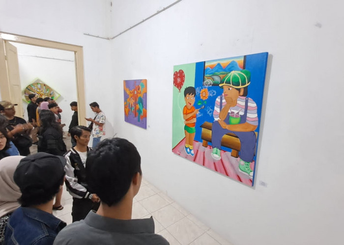 Kunjungi Pameran Seni Rupa di Lokabudaya, Ada 35 Lukisan Kontemporer Karya Anak Muda Kota Magelang Dipajang