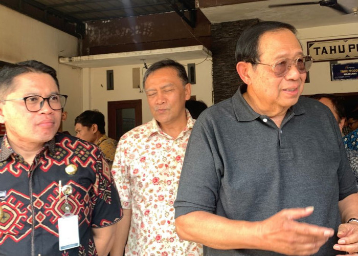 Nostalgia SBY di Magelang, Singgah ke-10 Kali Nikmati Legendarisnya Kupat Tahu Pojok