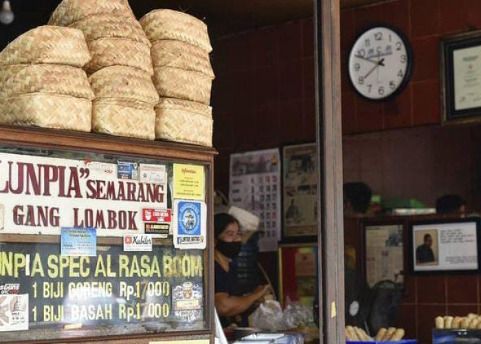 Lunpia Gang Lombok Selalu Menjadi Pimadona Bagi Pelancong Yang Berkunjung Ke Kota Semarang