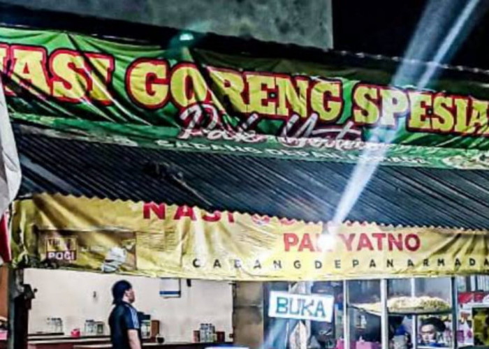 Mencicipi Kuliner Legendaris Magelang, Nasi Nasi Goreng Pak Yatno