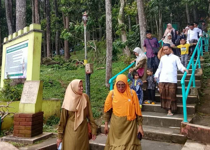 Sempat Ditutup Lantaran Renggut Korban, Gunung Tidar Kota Magelang Akhirnya Dibuka Kembali