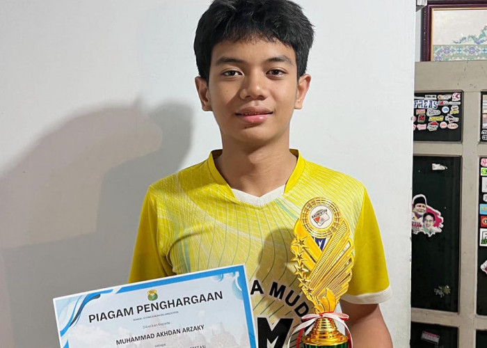 Rutin Latihan di Srumbung, Siswa SMP Mutual Kota Magelang Juara Badminton