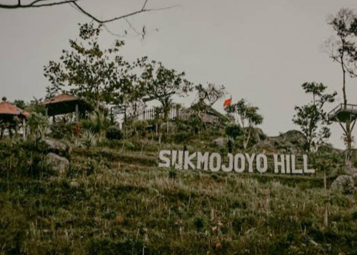 Kisah Religi dan Keindahan Alam Punthuk Sukmojoyo Magelang: Sejarah, Makam Leluhur, Hingga Pesona Wisatanya 