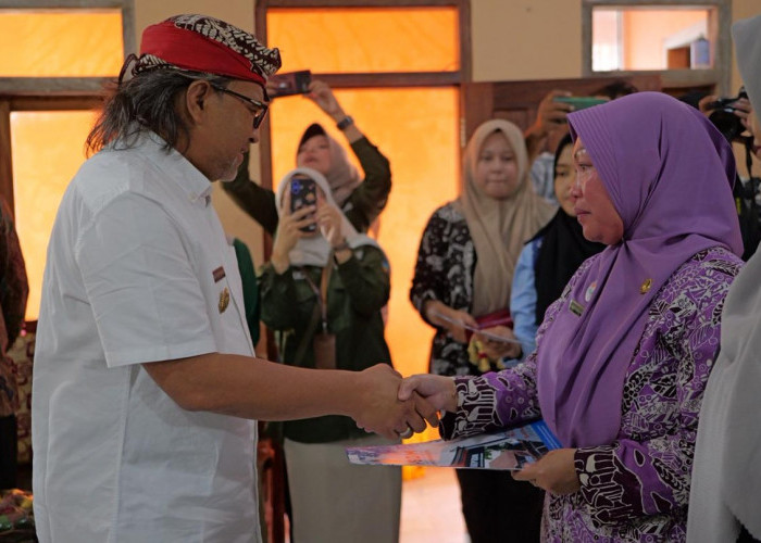 Serahkan SK Kepala Puskesmas di Kedawung, Bupati Temanggung Tekankan Pemerataan Layanan Kesehatan