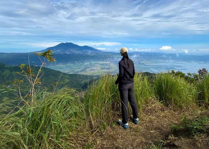 Panorama lainnya dari Gunung Kendil, Kecamatan Banyubiru, Kabupaten Semarang