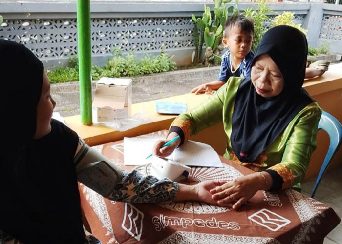 Warga Kampung Pajangan Kota Magelang Antusias Ikuti Layanan Cek Kesehatan Gratis