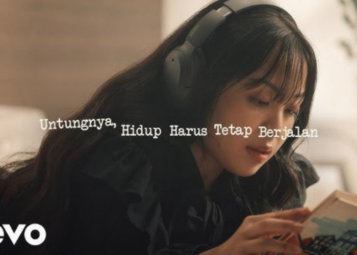 5 Lagu Galau Viral 2024 yang Ajak Pendengarnya untuk Kuat Jalani Hidup!