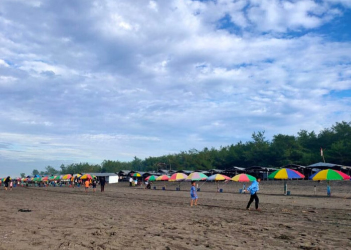 Menikmati Liburan Akhir Tahun Di Pantai Bocor Kebumen Yang Mengasyikkan!