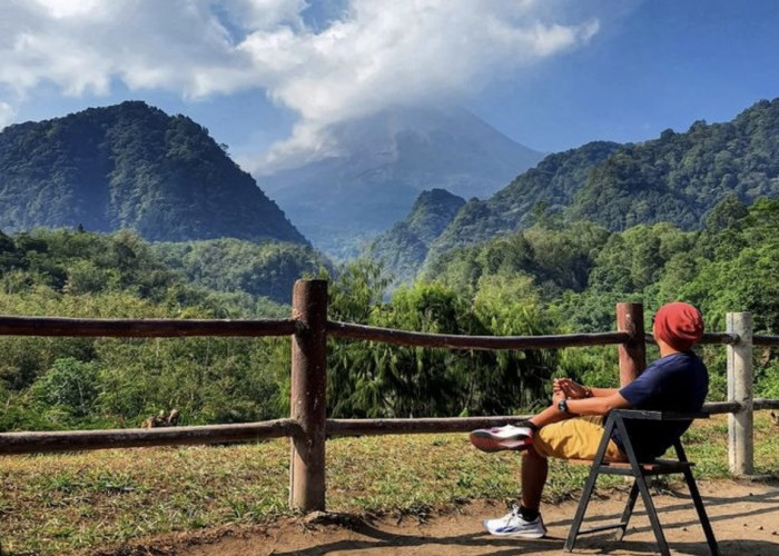 Memandang Pemandangan Gunung Merapi yang Gagah dan Eksotis bisa Kamu Dapatkan di Nawang Jagad Kaliurang Lho!