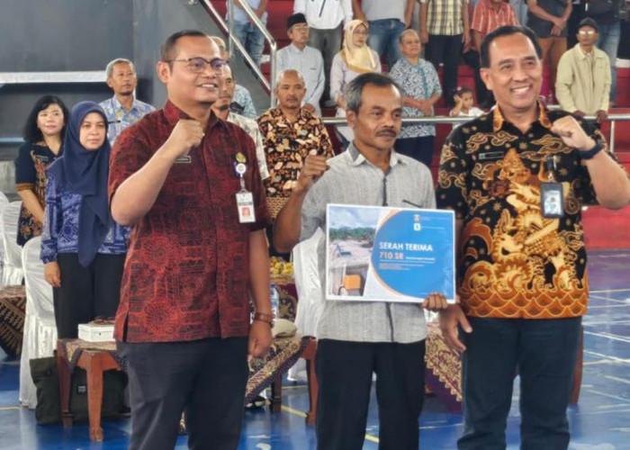 PDAM Kota Magelang Salurkan Bantuan Sambungan Air Gratis 710 Keluarga