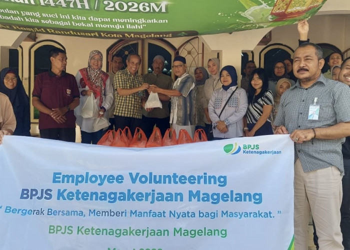 Aksi Employee Volunteering BPJS Ketenagakerjaan Magelang, Bagikan Ratusan Takjil