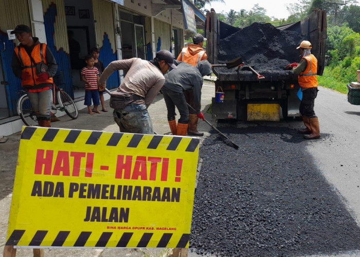 Tahun 2023, DPUPR Kabupaten Magelang Fokus Perbaiki Jalan Rusak 