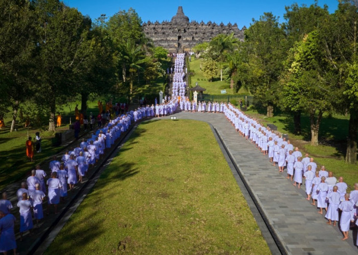 Borobudur Dipacu Jadi Wisata Religi Umat Buddha Indonesia dan Dunia 