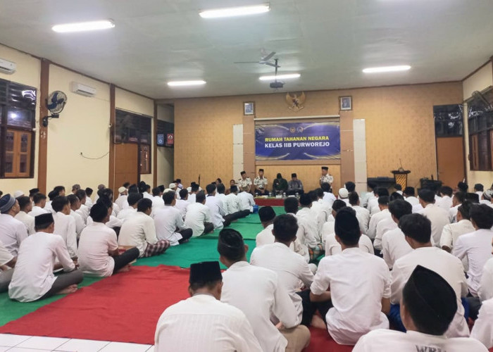 Ketua DPRD Purworejo Buka Puasa Bersama 190 Warga Binaan Rutan