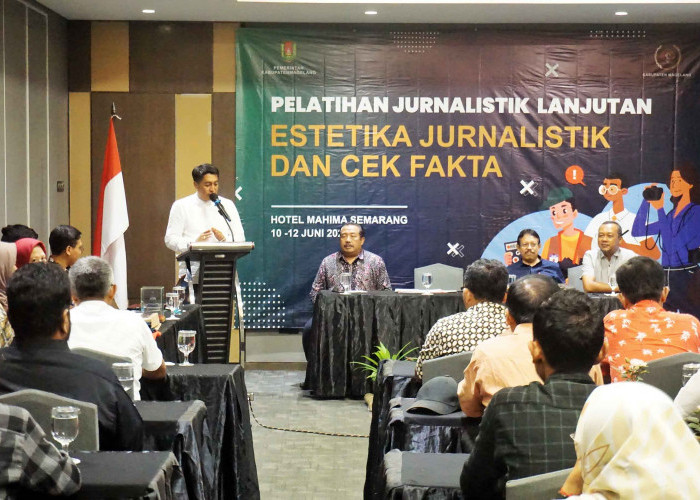 Buka Pelatihan Jurnalistik, Bupati Magelang : Pertajam Pers Sebagai Kontrol Sosial