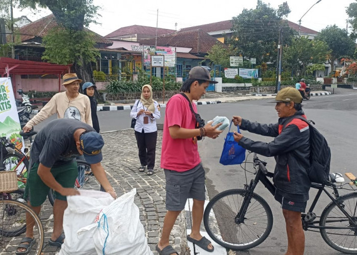 Gerakan magelangBIKe Berbagi Sayur, Dukung Petani Lokal dan Ketahanan Pangan